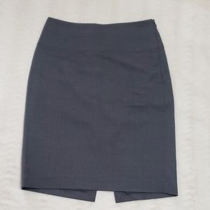 LUXE gray pinstripe wool blend pencil skirt EUC
